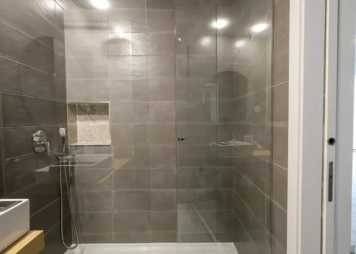 Happy Downtown By Pch 波尔图