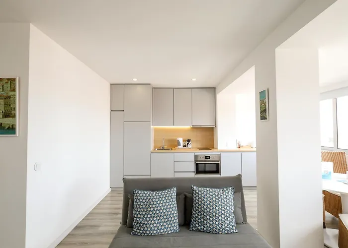 Happy Downtown By Pch