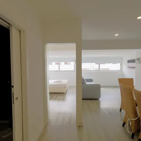Happy Downtown By Pch Apartment