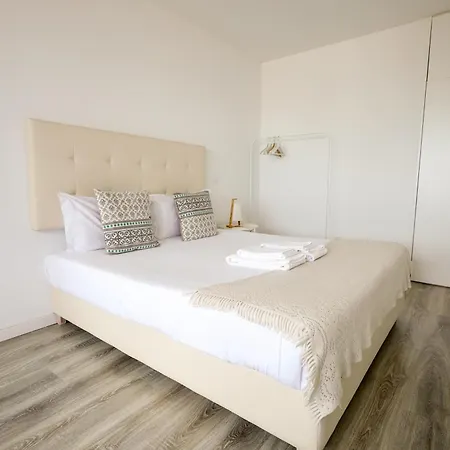 Apartment Happy Downtown By Pch *