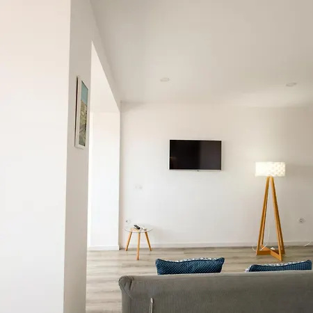 Happy Downtown By Pch Apartment