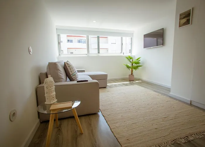 Happy Downtown By Pch *